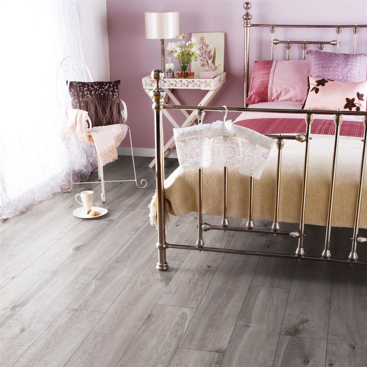 Klick-Vinyl CHECK green Designböden | Diele 2443 Zingsheim Eiche Klick-Vinyl CHECK green Designböden | Diele 2443 Zingsheim Eiche