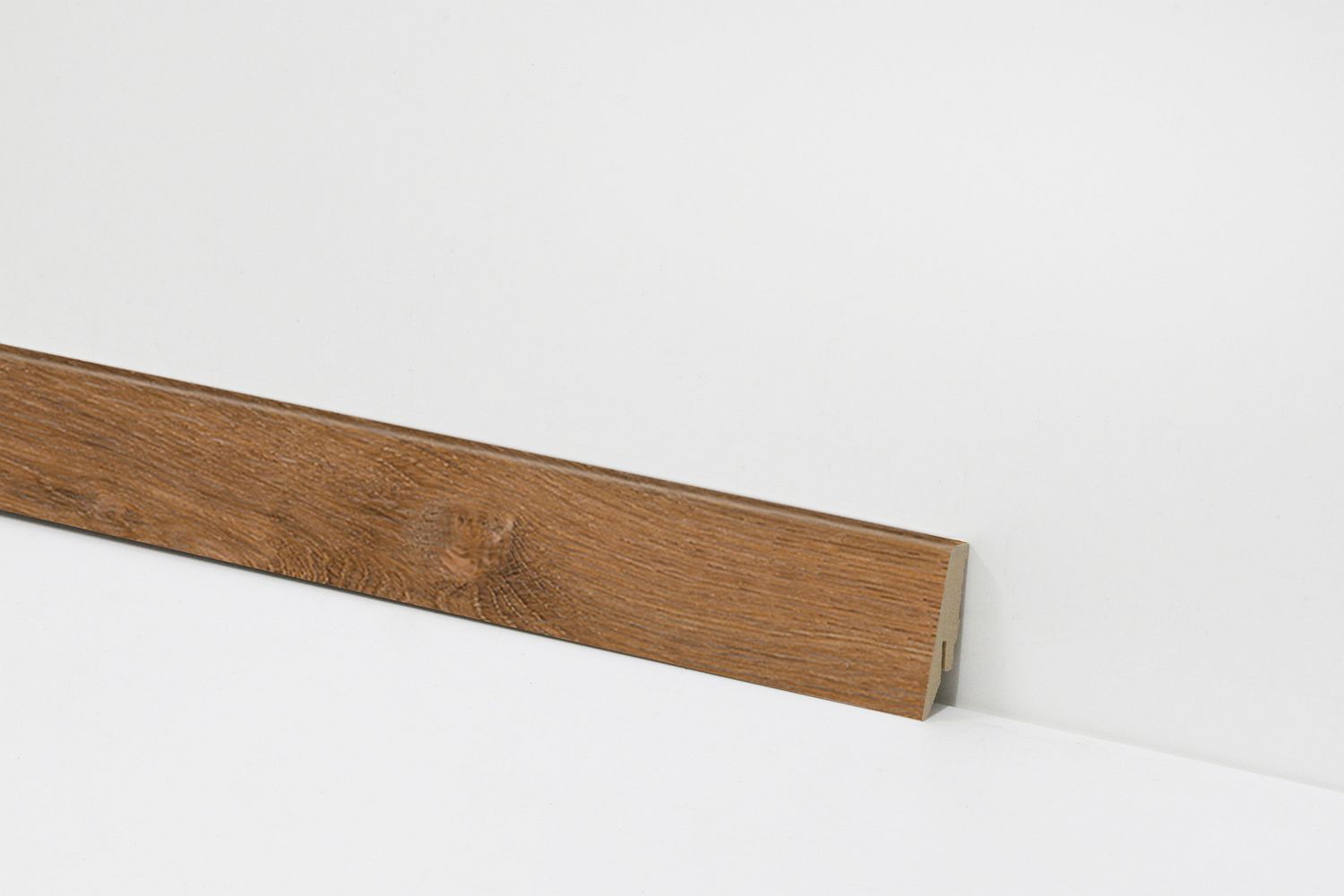 Equipped Sockelleiste 58mm 3518 Equipped Sockelleiste 58mm 3518