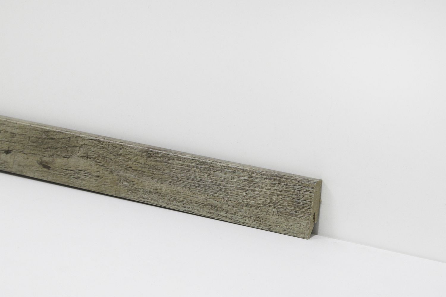 Equipped Sockelleiste 58mm 2059 Equipped Sockelleiste 58mm 2059