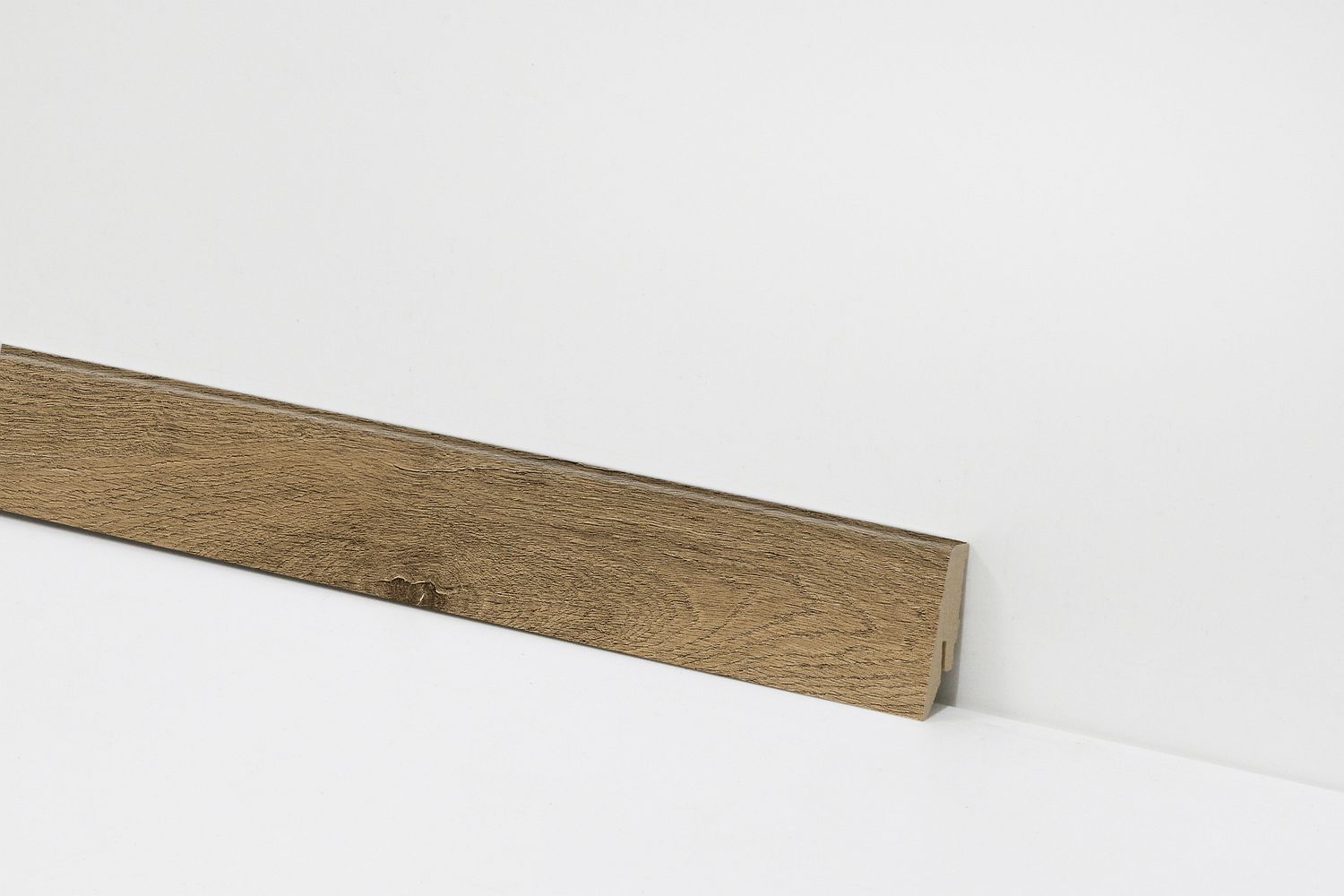 Equipped Sockelleiste 58mm 3527 Equipped Sockelleiste 58mm 3527