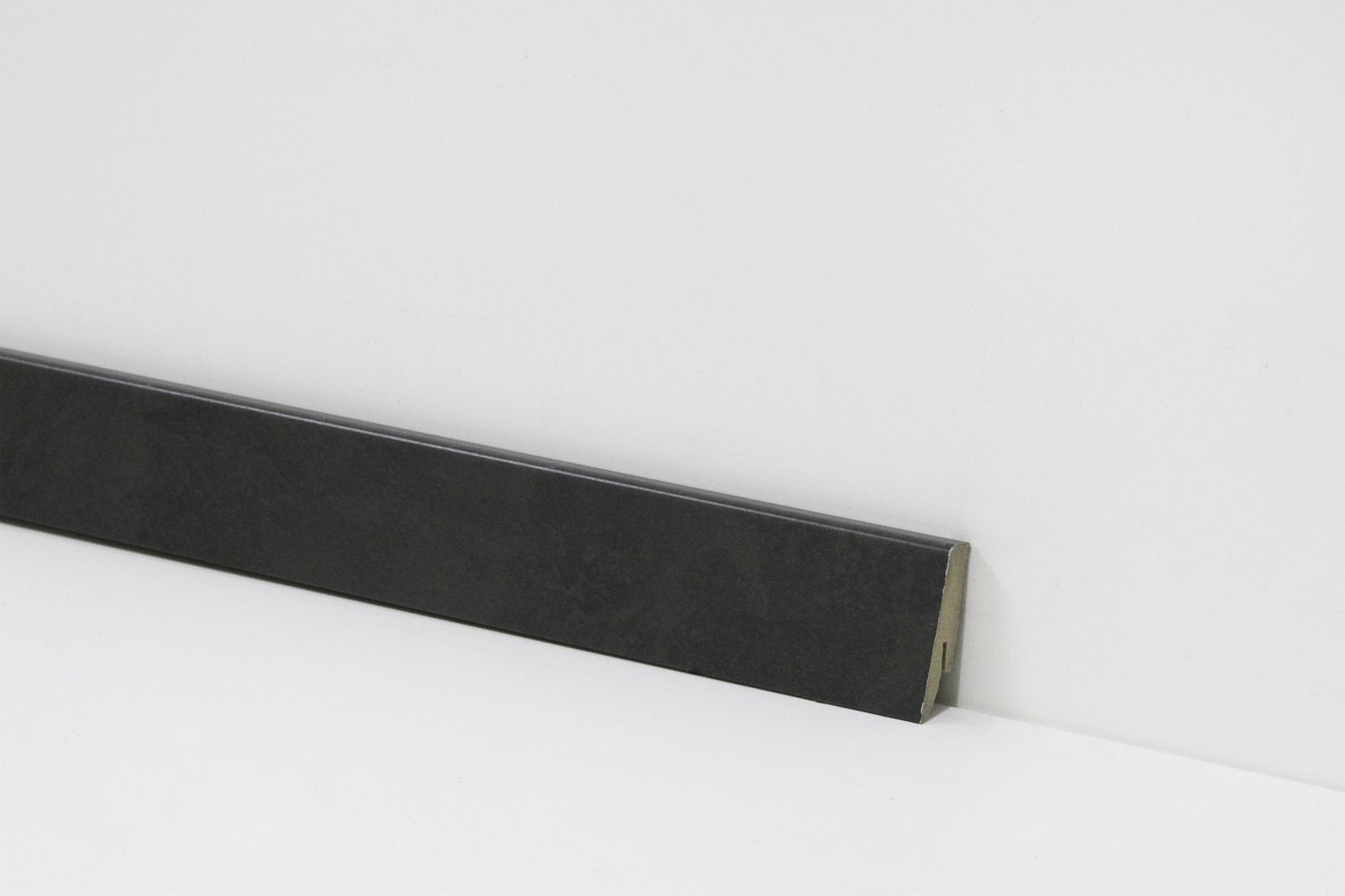 Equipped Sockelleiste 58mm 2869 Equipped Sockelleiste 58mm 2869