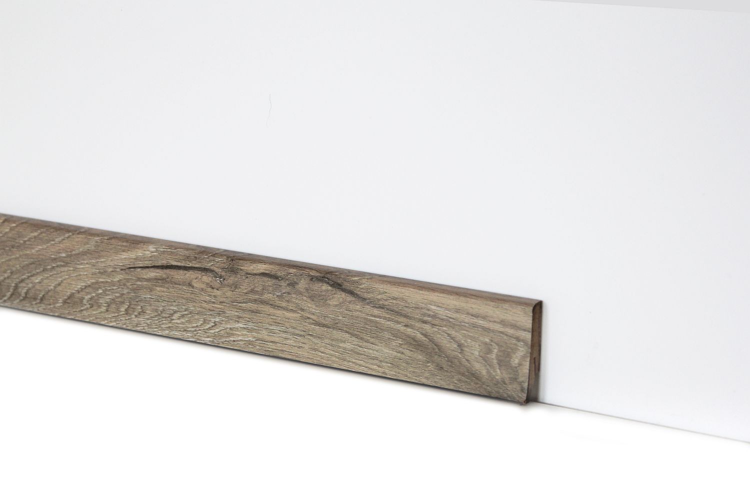 Equipped Sockelleiste 58mm 4002 Equipped Sockelleiste 58mm 4002