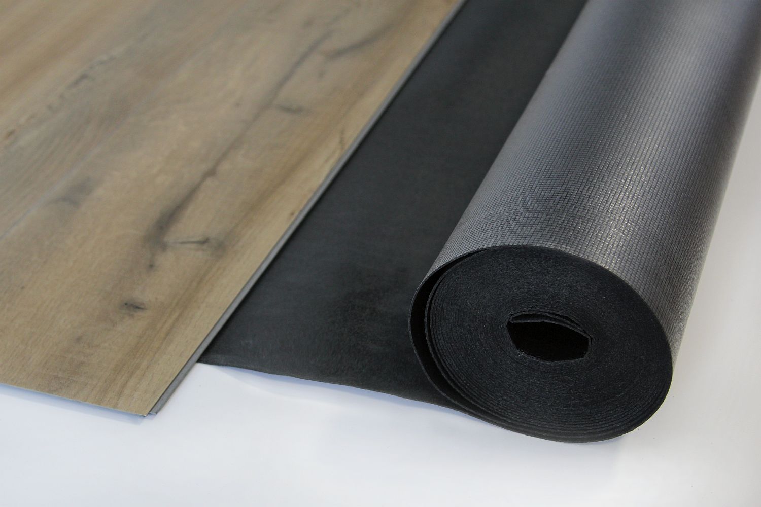 EQUIPPED 1019 V-Protect (1mm) - 15m²/Rolle - Breite 1m - Unterlage / Trittschalldämmung für Vinyl EQUIPPED 1019 V-Protect (1mm) - 15m²/Rolle - Breite 1m - Unterlage / Trittschalldämmung für Vinyl