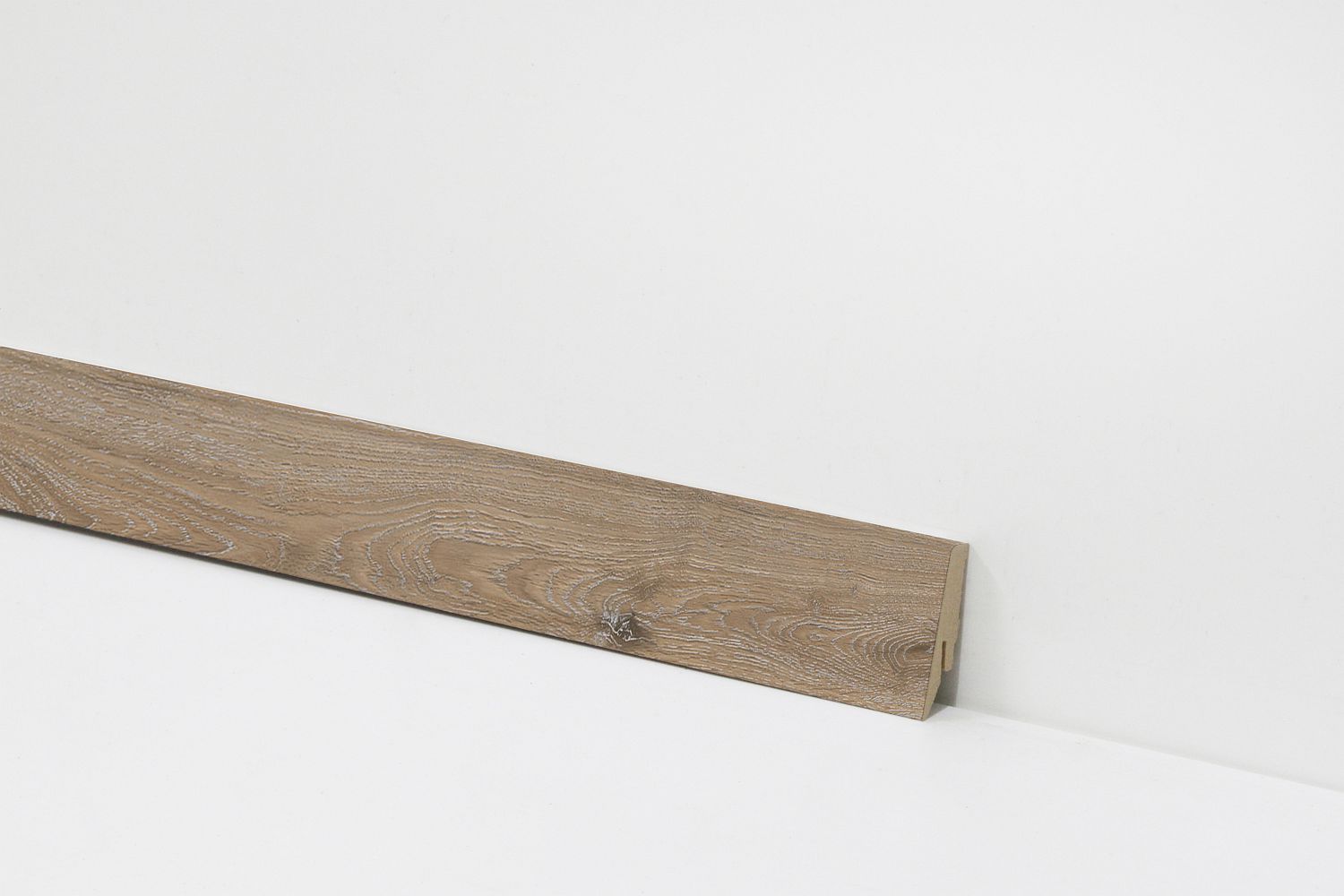 Equipped Sockelleiste 58mm 4035 Equipped Sockelleiste 58mm 4035