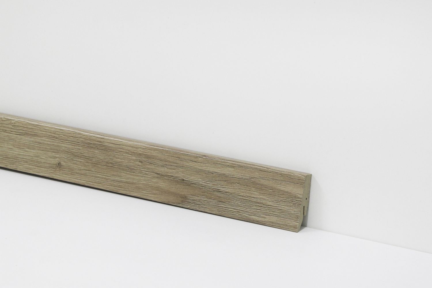 Equipped Sockelleiste 58mm 8069 Equipped Sockelleiste 58mm 8069