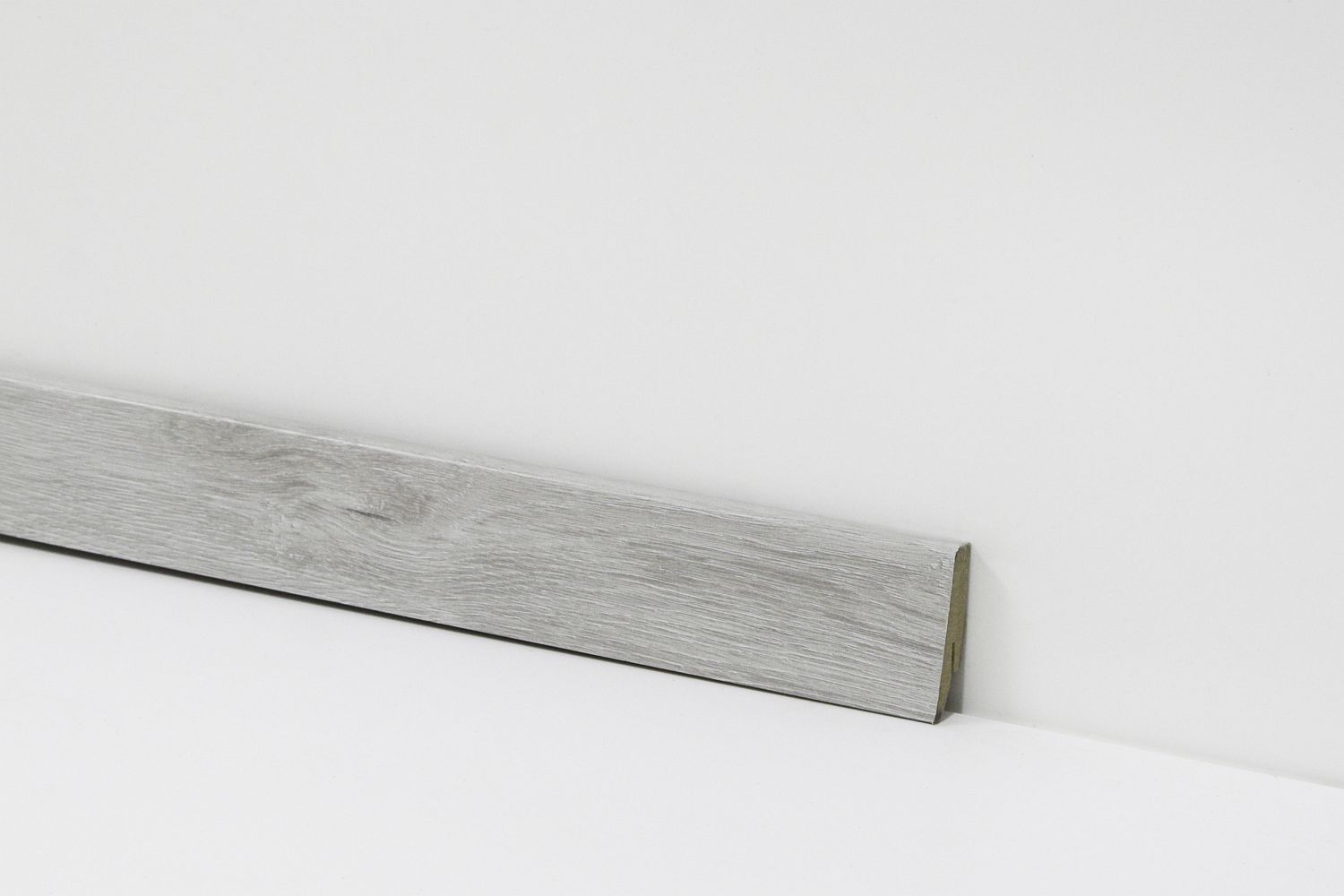 Equipped Sockelleiste 58mm 2411 Equipped Sockelleiste 58mm 2411