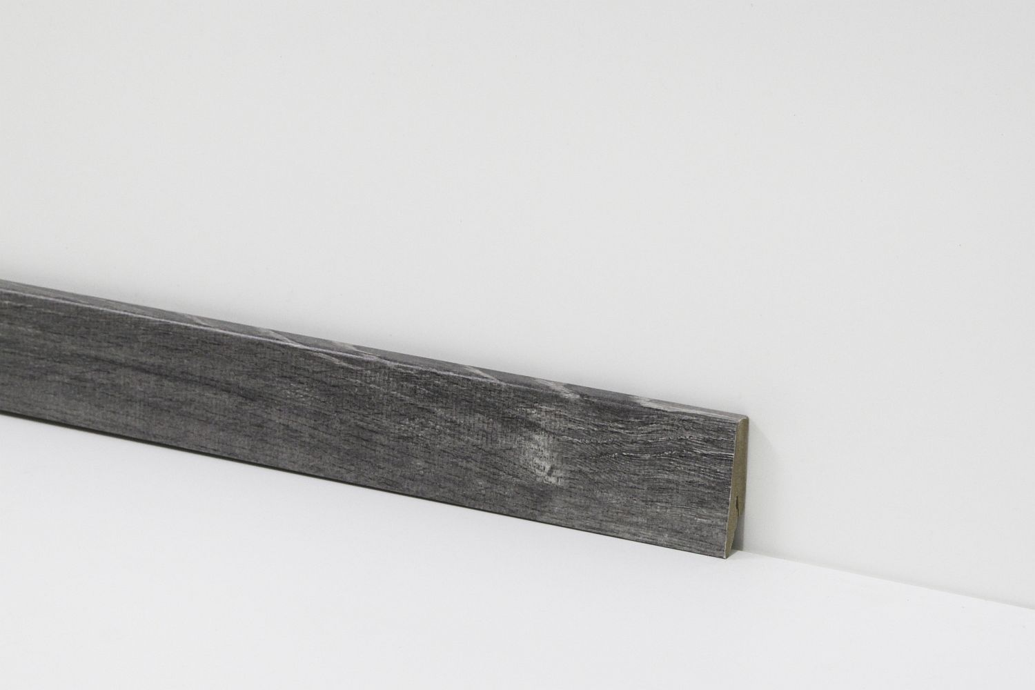 Equipped Sockelleiste 58mm 8041 Equipped Sockelleiste 58mm 8041