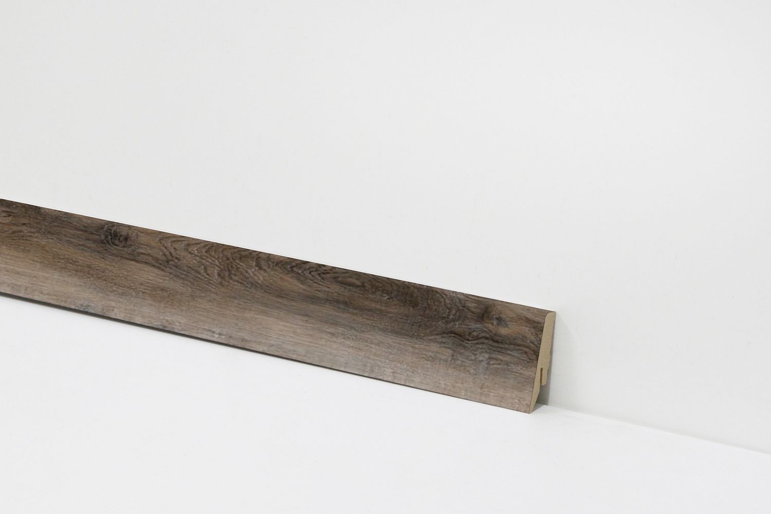 Equipped Sockelleiste 58mm 4034 Equipped Sockelleiste 58mm 4034