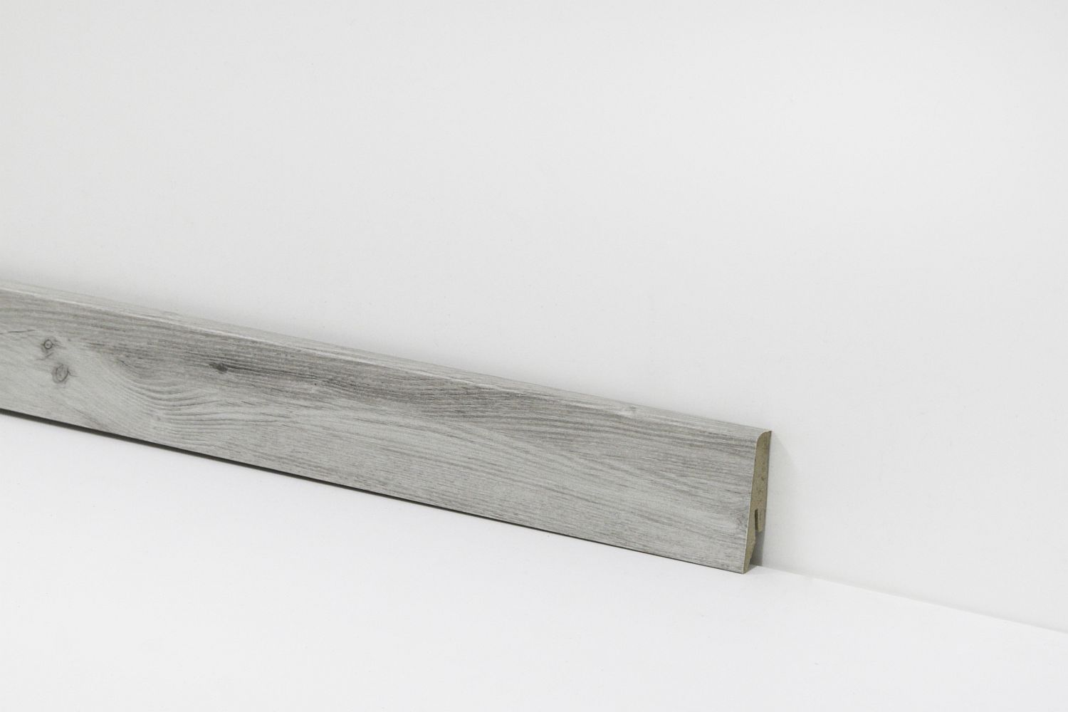 Equipped Sockelleiste 58mm 2056 Equipped Sockelleiste 58mm 2056