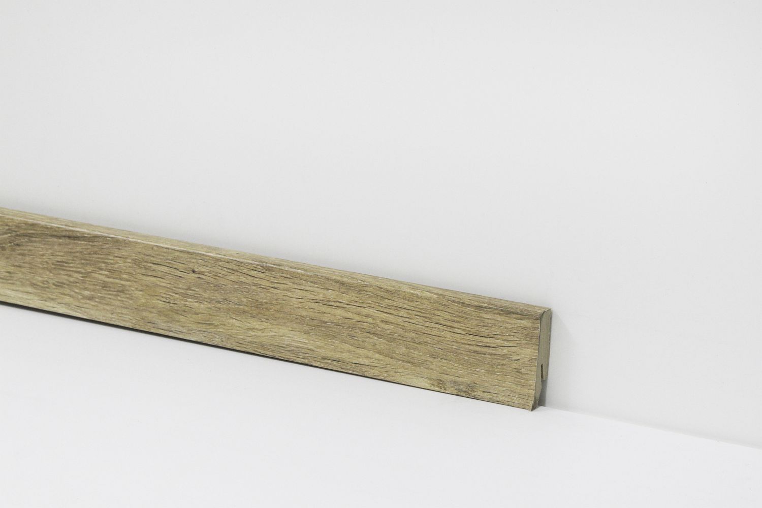 Equipped Sockelleiste 58mm 6502 Equipped Sockelleiste 58mm 6502