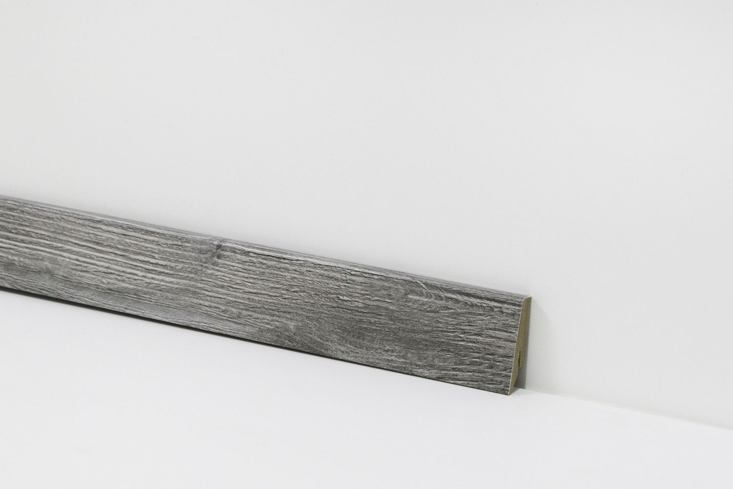 Equipped Sockelleiste 58mm 8024 Equipped Sockelleiste 58mm 8024